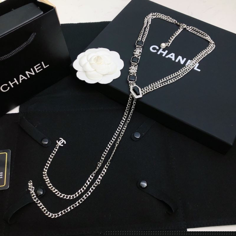 Ch*el brooches